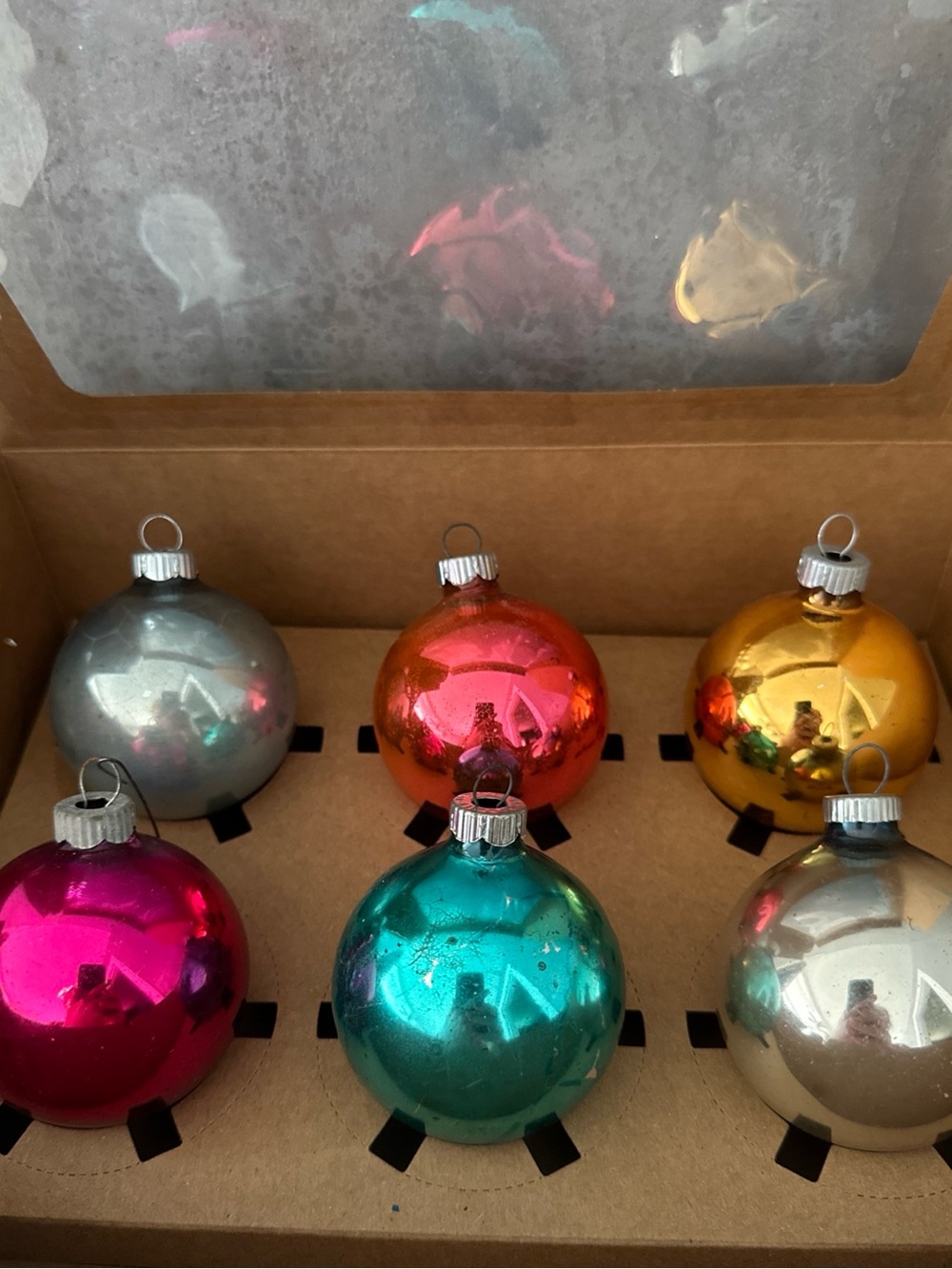 Box of 6 vintage shiny brite ornaments